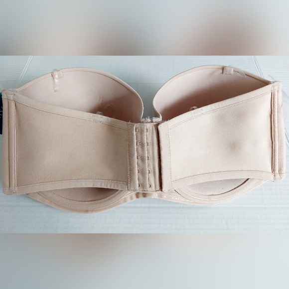 ⭐️5/$25 VF Lingerie Beauty Back Strapless Full Figure Underwire Bra 40DD - Picture 4 of 10